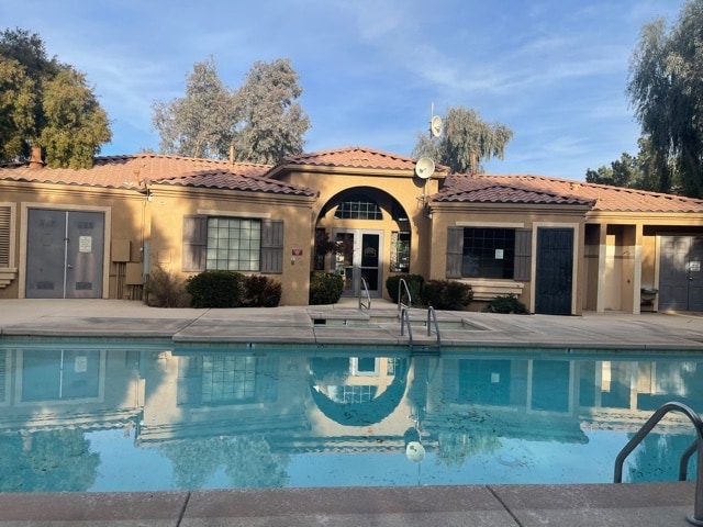 Building Photo - 2141 Hussium Hills St