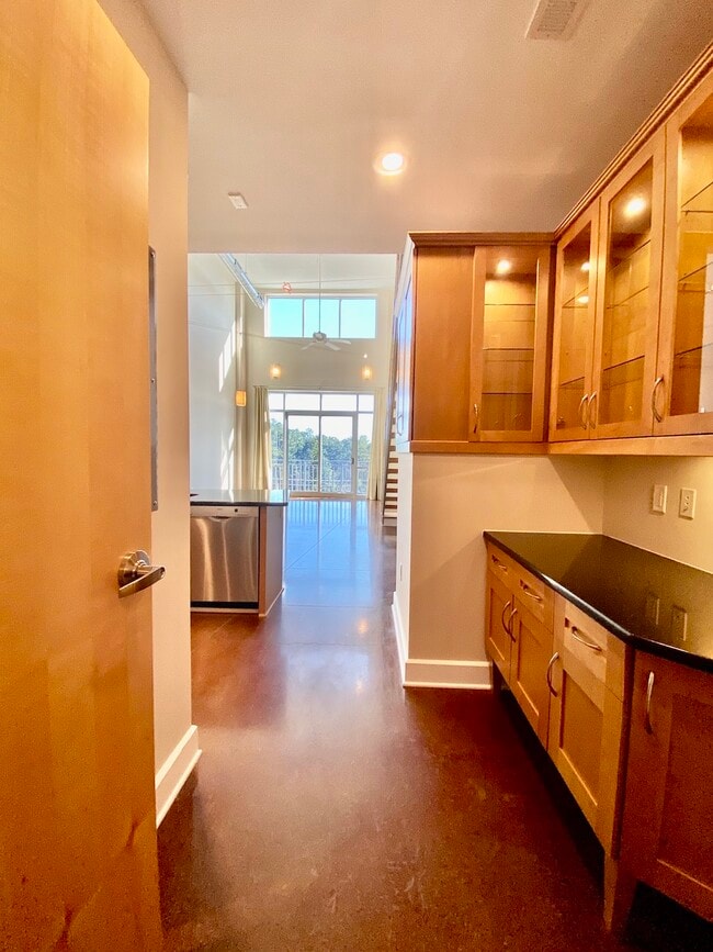 Building Photo - 2608 Erwin Rd