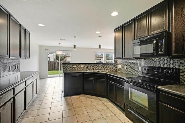Building Photo - 6516 Alum Rock Cove