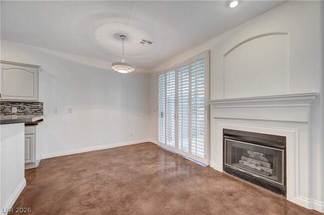 Building Photo - 9420 San Laguna Ct