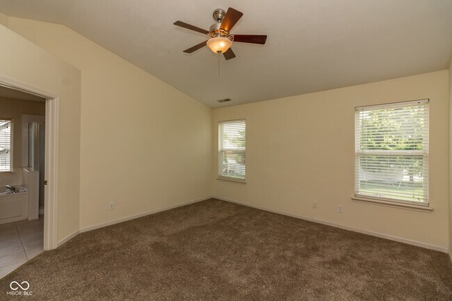 Building Photo - 12631 Geist Cove Dr