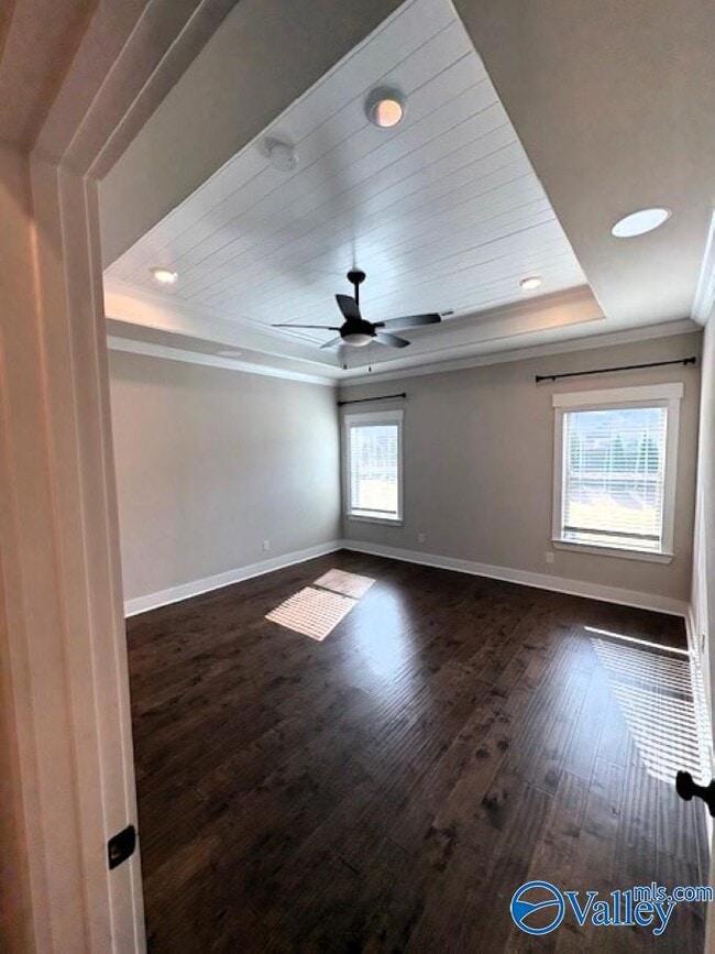 Building Photo - 106 Harvester Dr