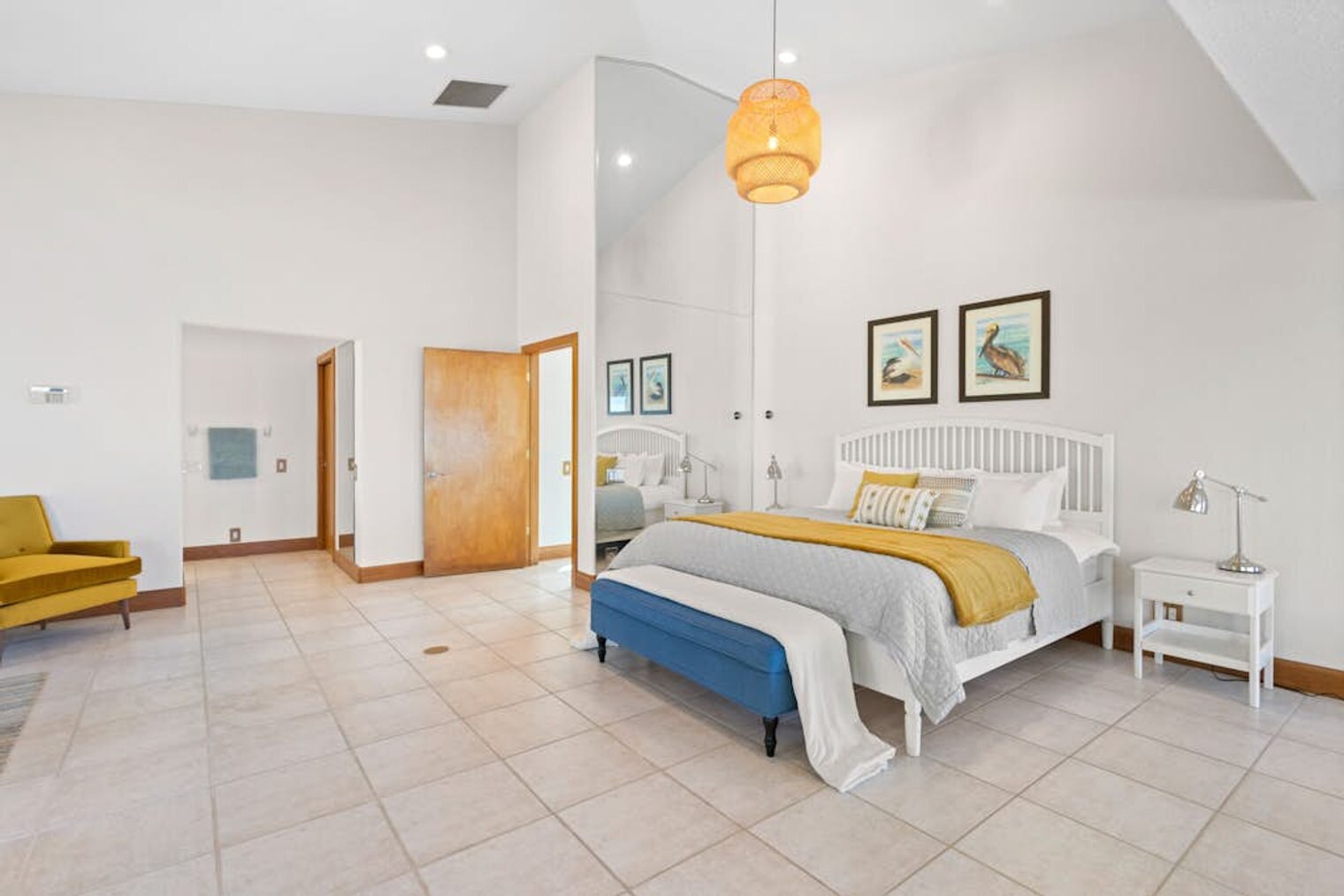 Building Photo - 3208 Bay Dr