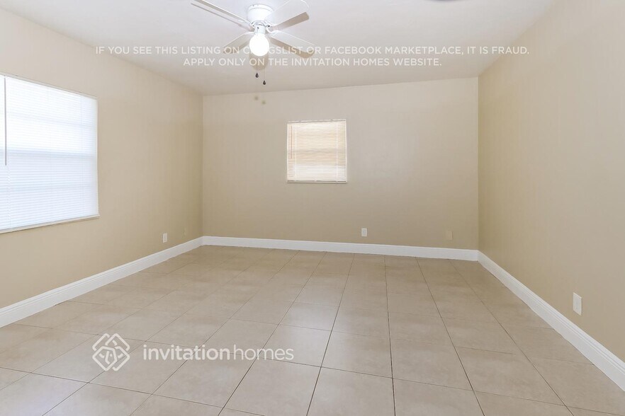 Building Photo - 4060 Kent Ave