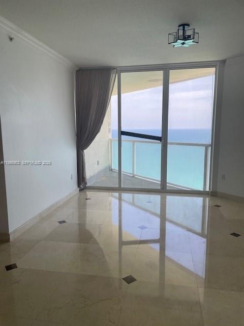 Building Photo - 16699 Collins Ave