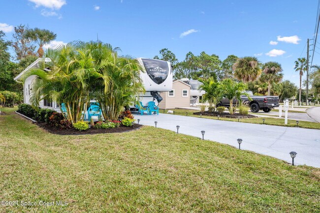 Building Photo - 177 Plantation Dr