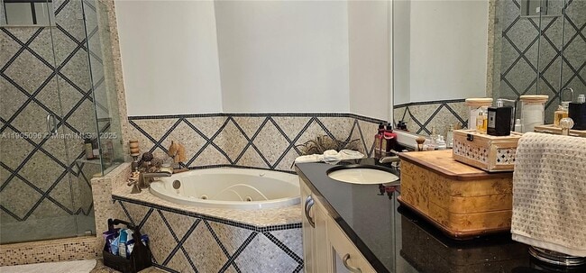 Building Photo - 3020 NW 125th Ave