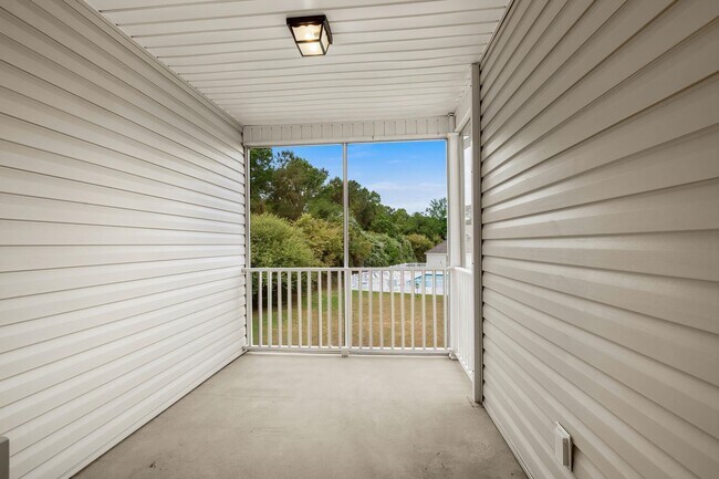 Building Photo - 239 Portsmith Dr