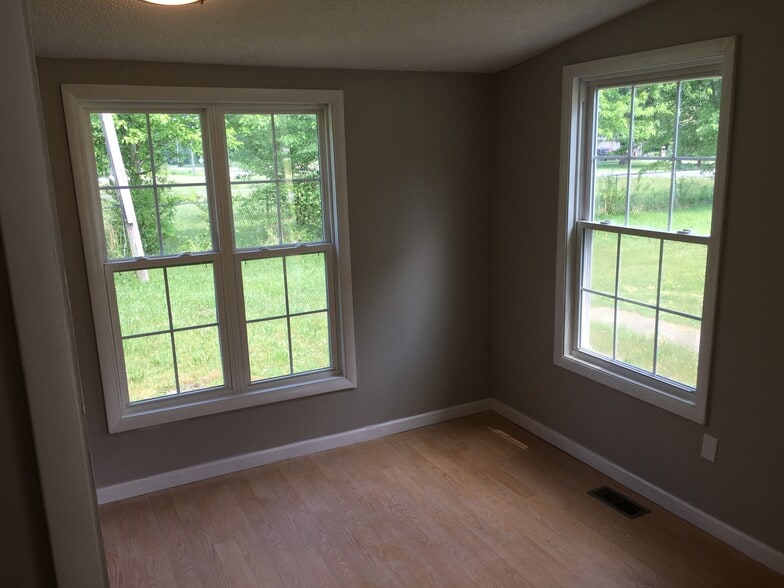 Building Photo - 3263 Charity Ln