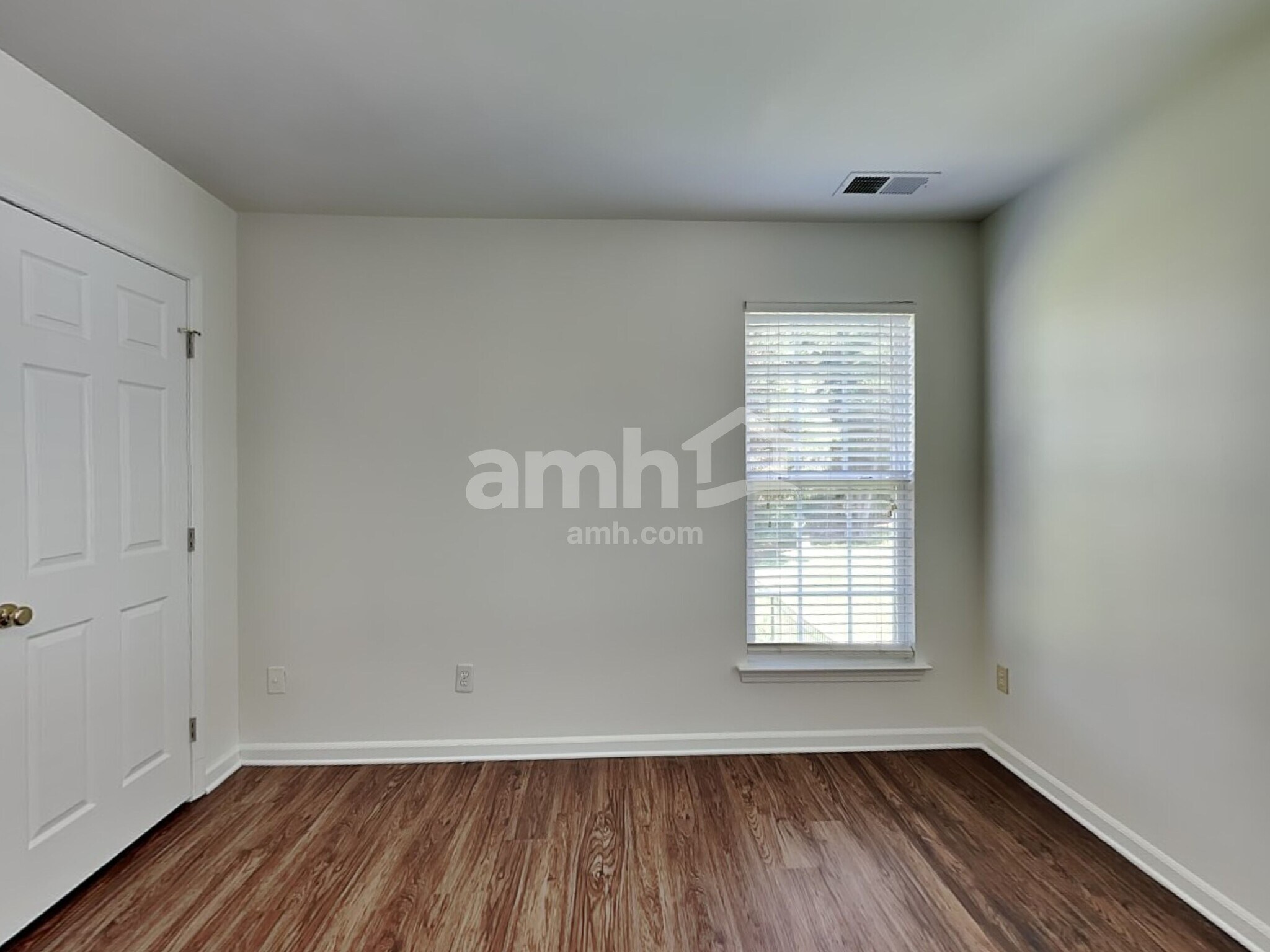 Building Photo - 7014 Honey Tree Ln