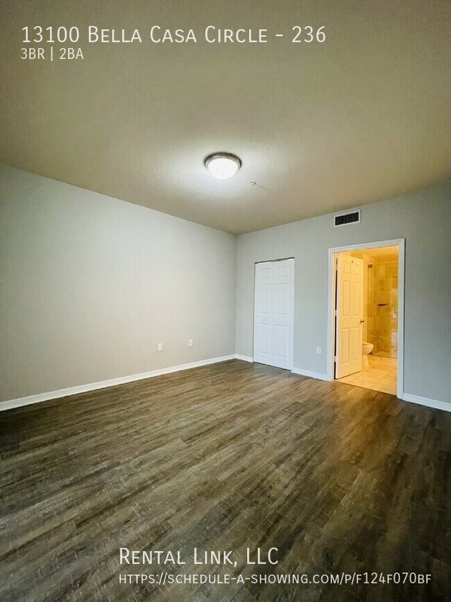 Building Photo - 13100 Bella Casa Cir