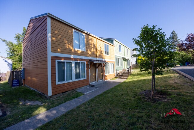 Building Photo - 5147 NE Killingsworth St