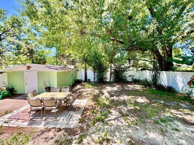 Building Photo - 3511 Bishop Eddie Newkirk Wy