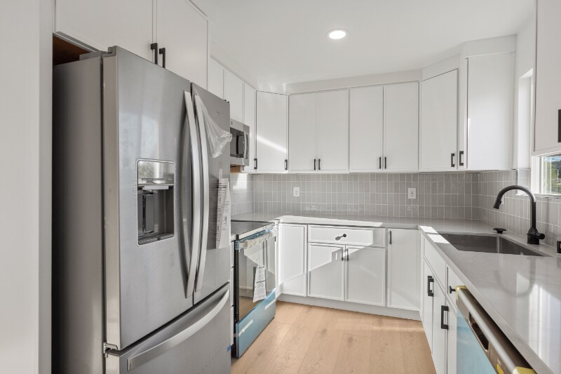 Building Photo - 3724 Acacia St