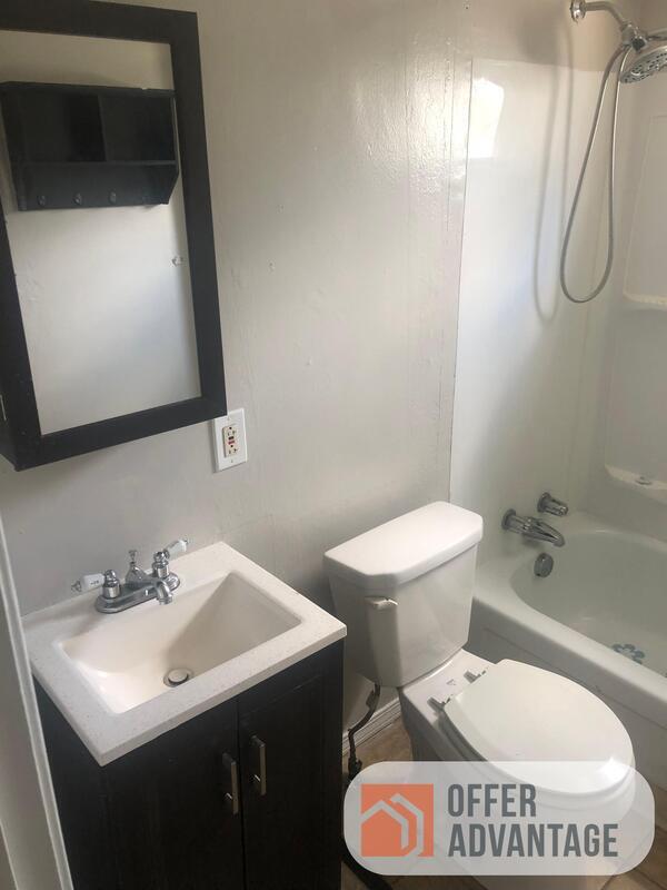 Building Photo - 1469 Genesee Rd