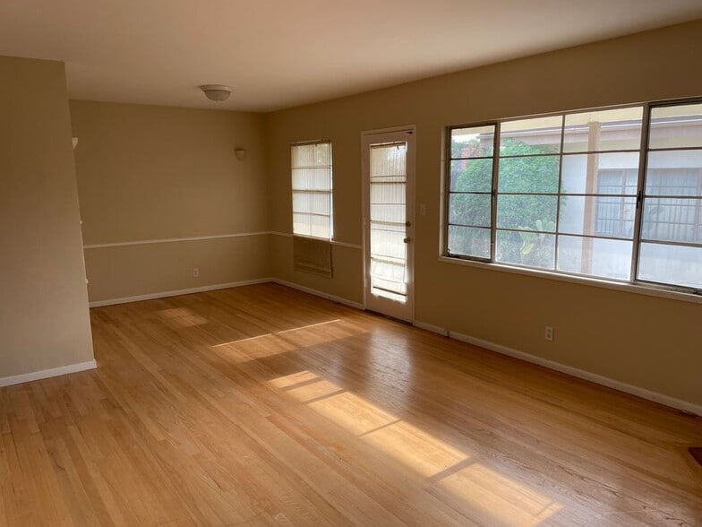 Building Photo - 10513 Grovedale Dr