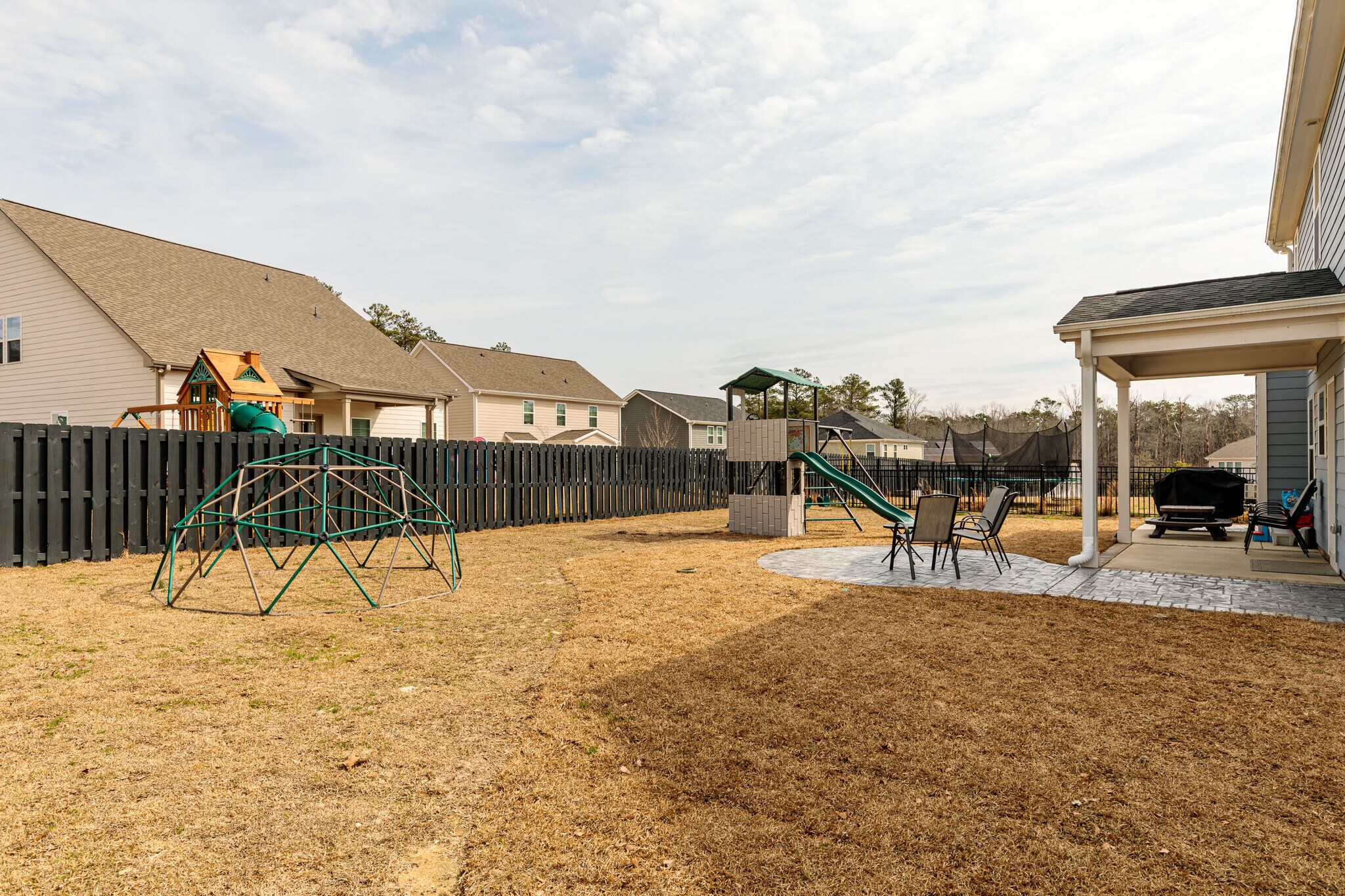 Building Photo - 205 Parrish Ln