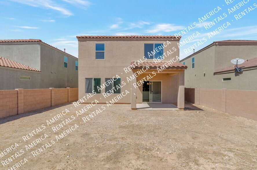 Building Photo - 7433 Via Casa Elegante