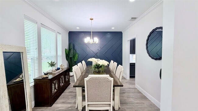 Building Photo - 2708 Sunnycreek Ln