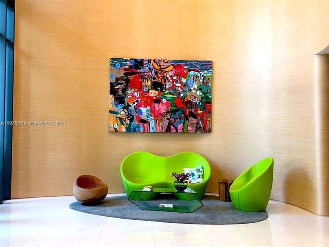 Building Photo - 501 NE 31st St