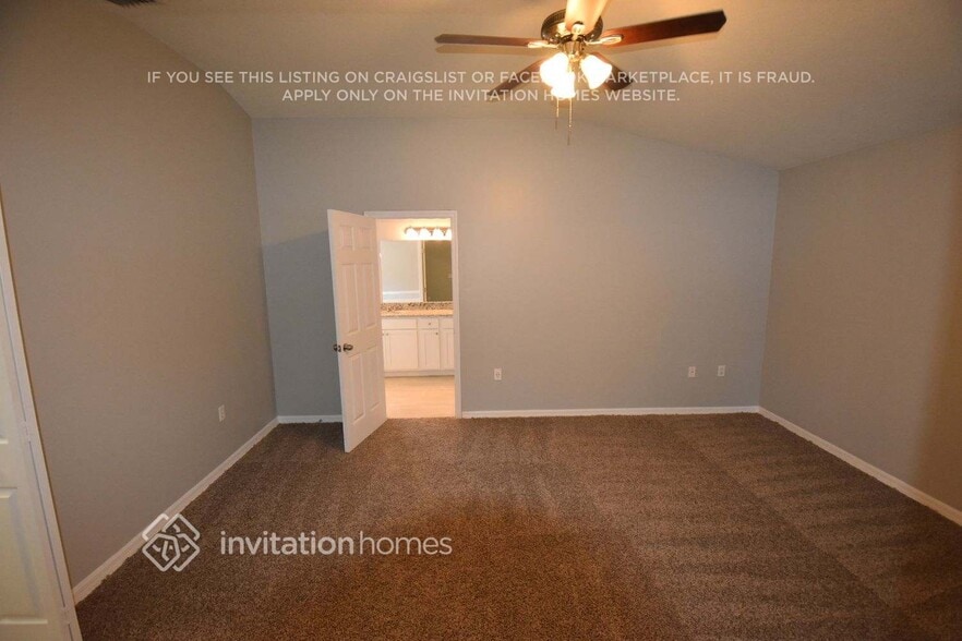 Building Photo - 2314 Cattleman Dr