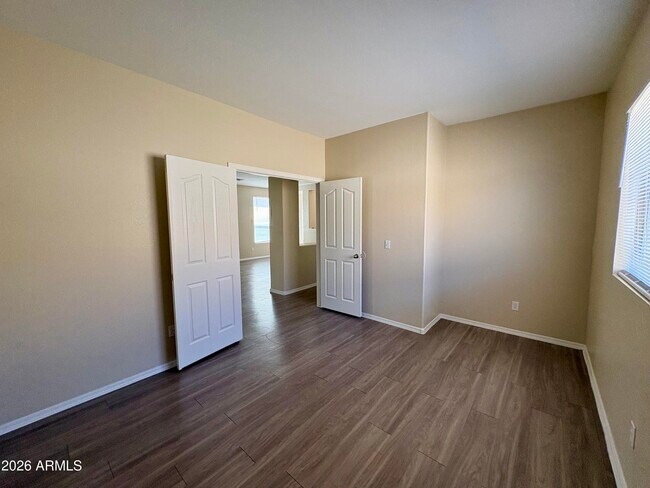 Building Photo - 17021 W Rimrock St