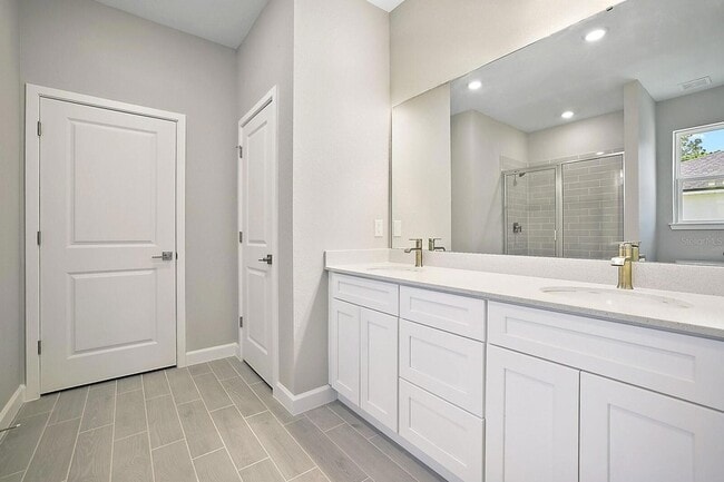 Building Photo - 5141 SW 157th St