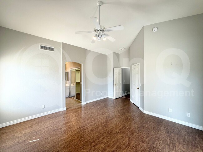 Building Photo - 13373 W Boca Raton Rd