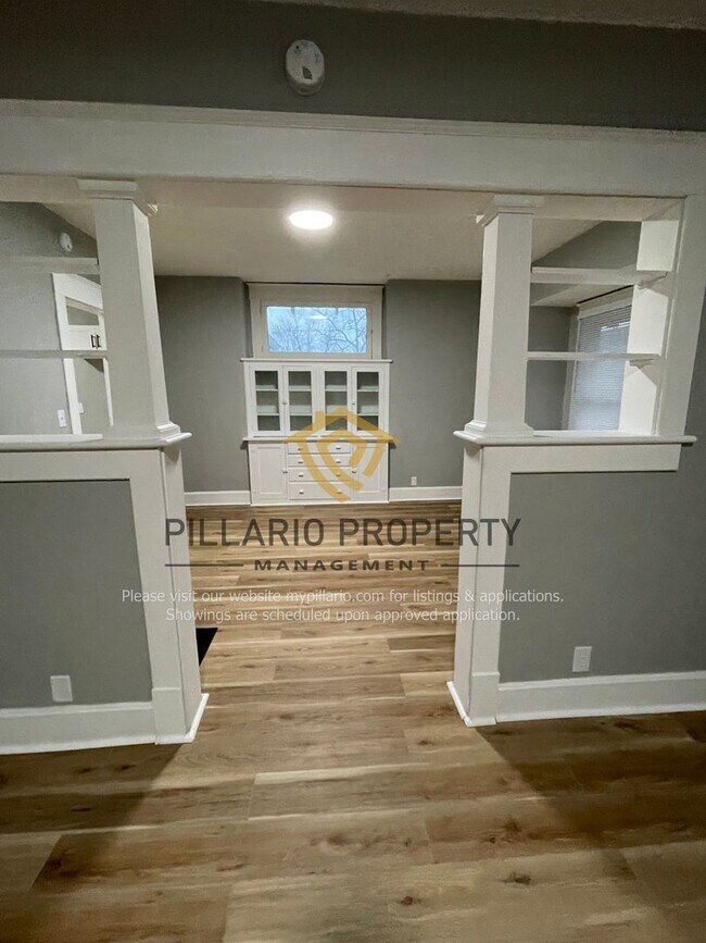 Building Photo - $500 OFF MOVE-IN SPECIAL!! Newly Renovated, 3 Bedroom, 2 Bathroom Home Available NOW!