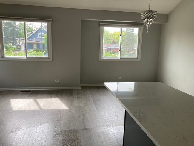 DR - 343 Westmore Meyers Rd