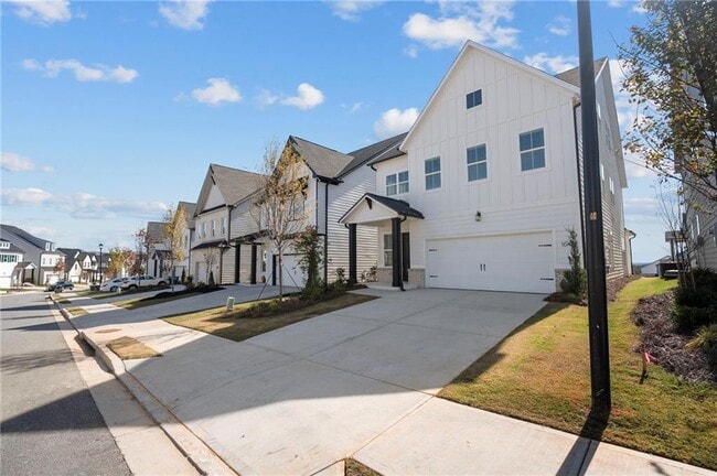 Building Photo - 1042 Winding Br Dr