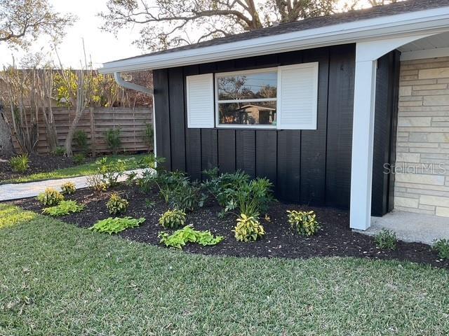 Building Photo - 5518 Shadow Lawn Dr