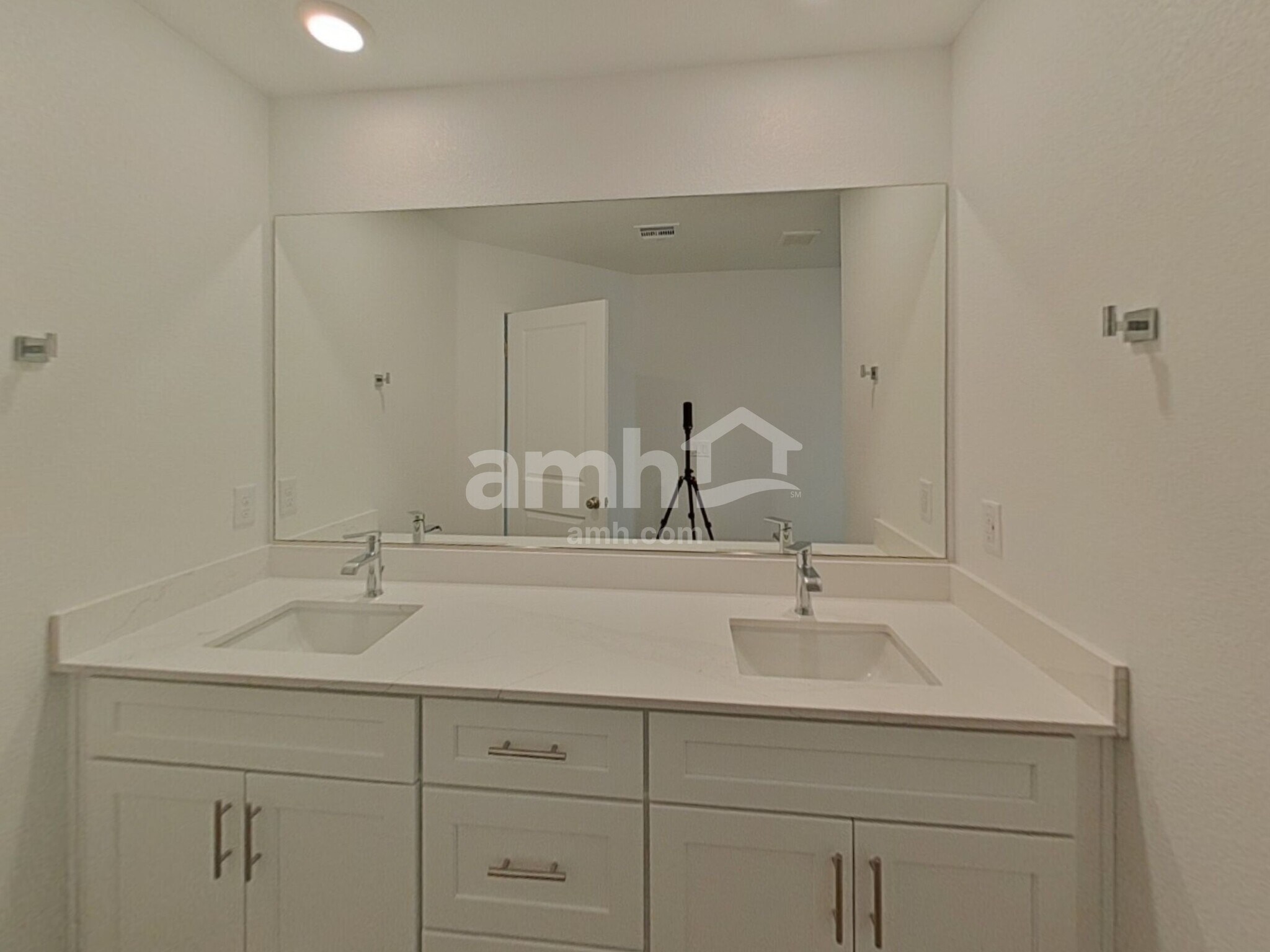 Building Photo - 5855 Fly Fisher St