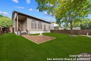 Building Photo - 5818 Grayson Cove