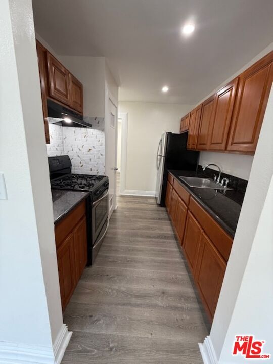 Building Photo - 1717 S Burlington Ave