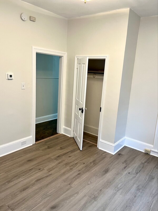 Building Photo - 151 Chestnut St