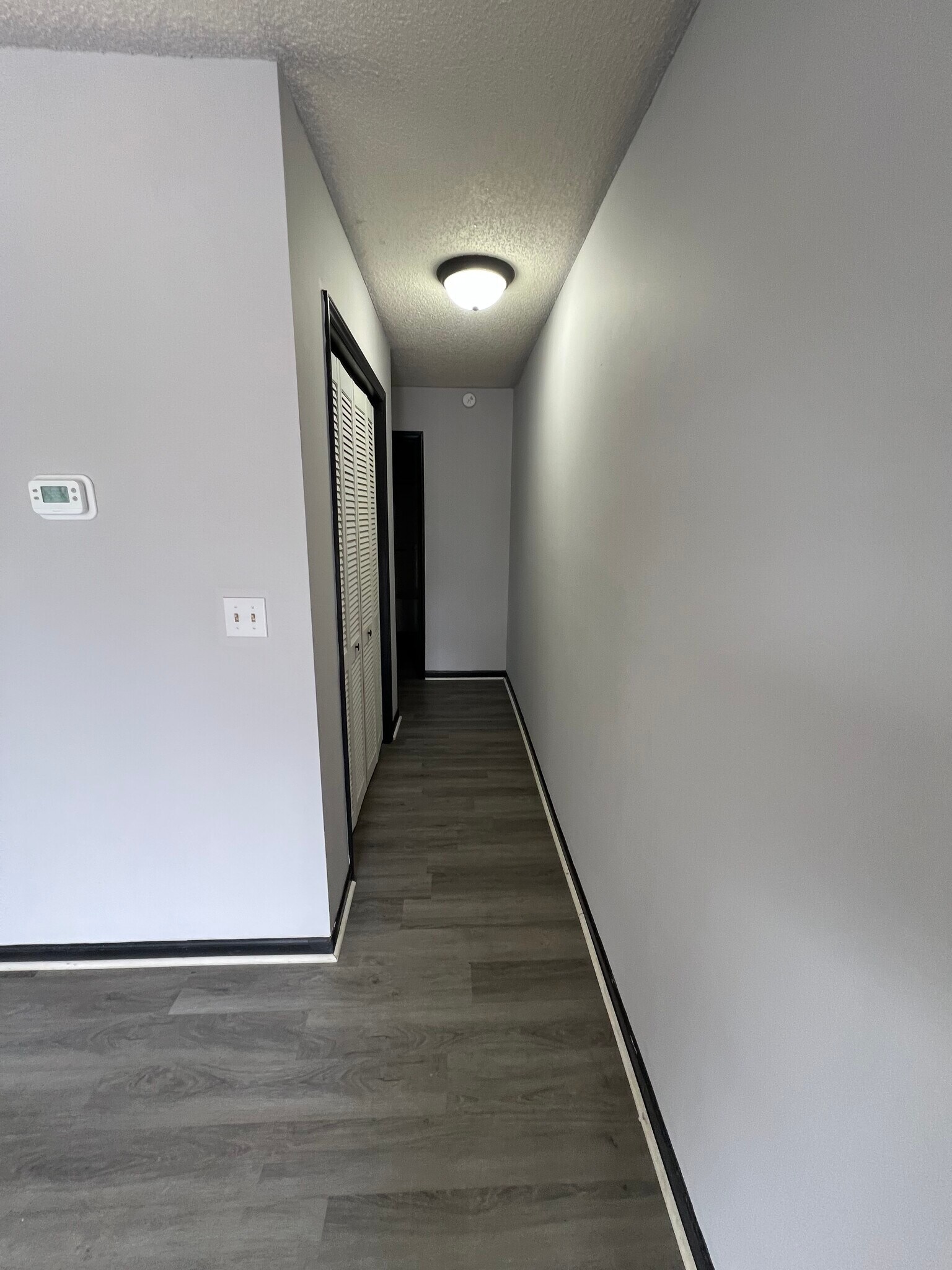 Building Photo - 2106 Pax Hill Rd