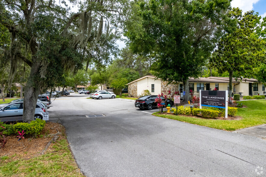 Primary Photo - The Landings Apartment Homes