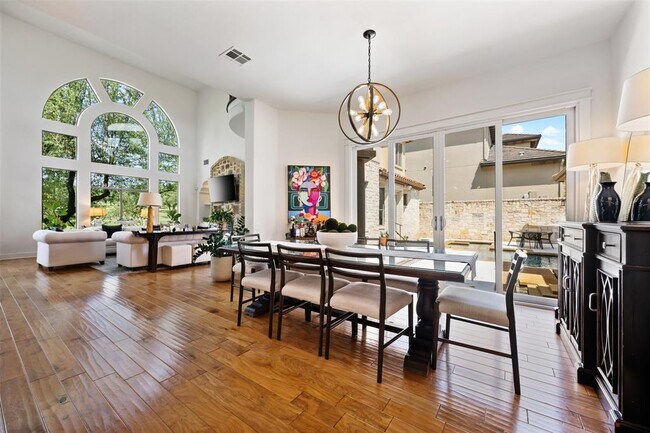 Building Photo - 64 Tiburon Dr