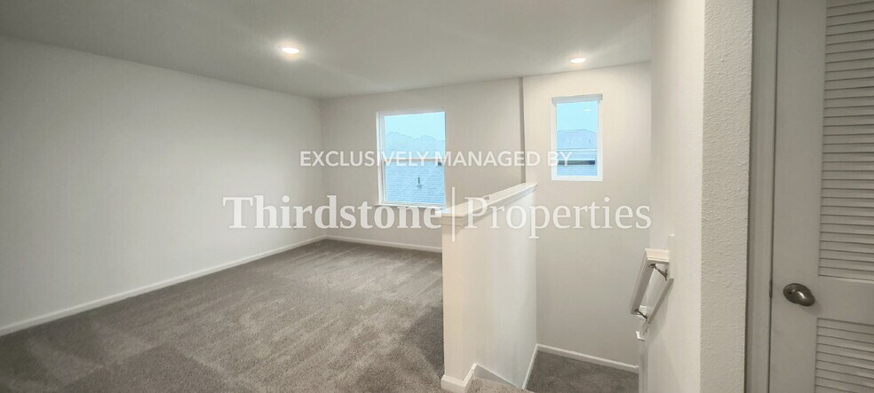 Building Photo - 8225 Cedar Run Ln