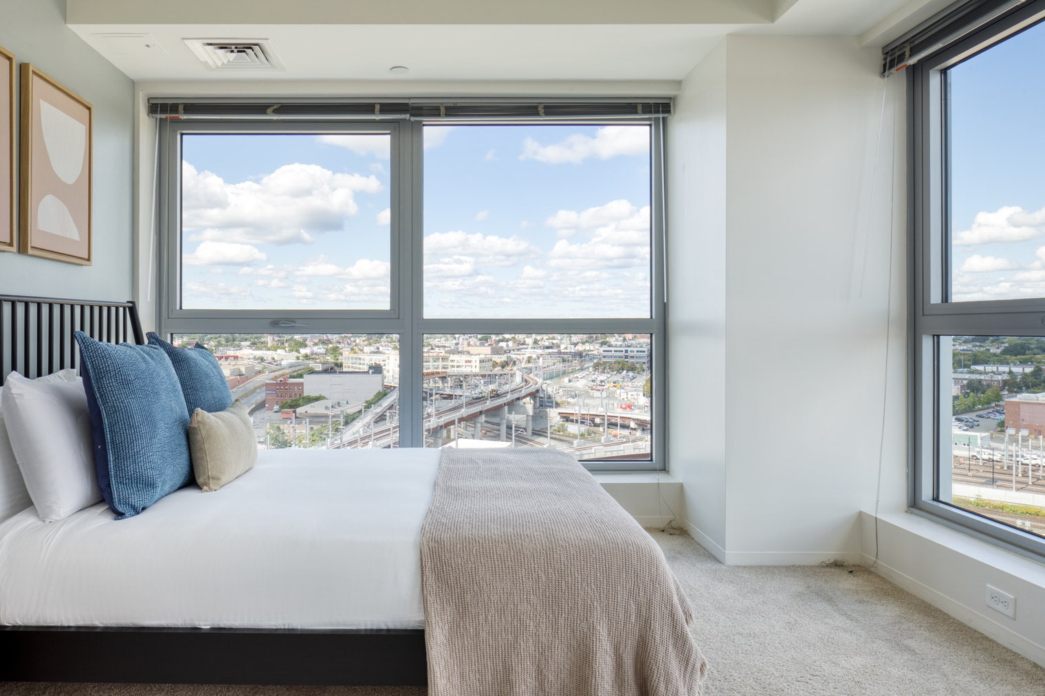 Building Photo - 22 Water St