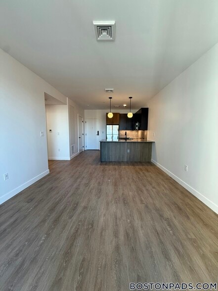 Building Photo - 199 Gardner St