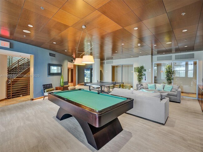 Building Photo - 2681 N Flamingo Rd