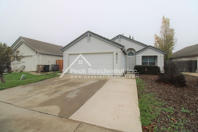 Primary Photo - Very Nice Elk Grove 3bd/2ba With 2 Car Gar...