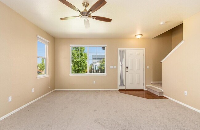 Building Photo - Beautiful 4 Bed 2.5 Bath with 2 Car Garage Home with Fenced Backyard in High Point at DIA!