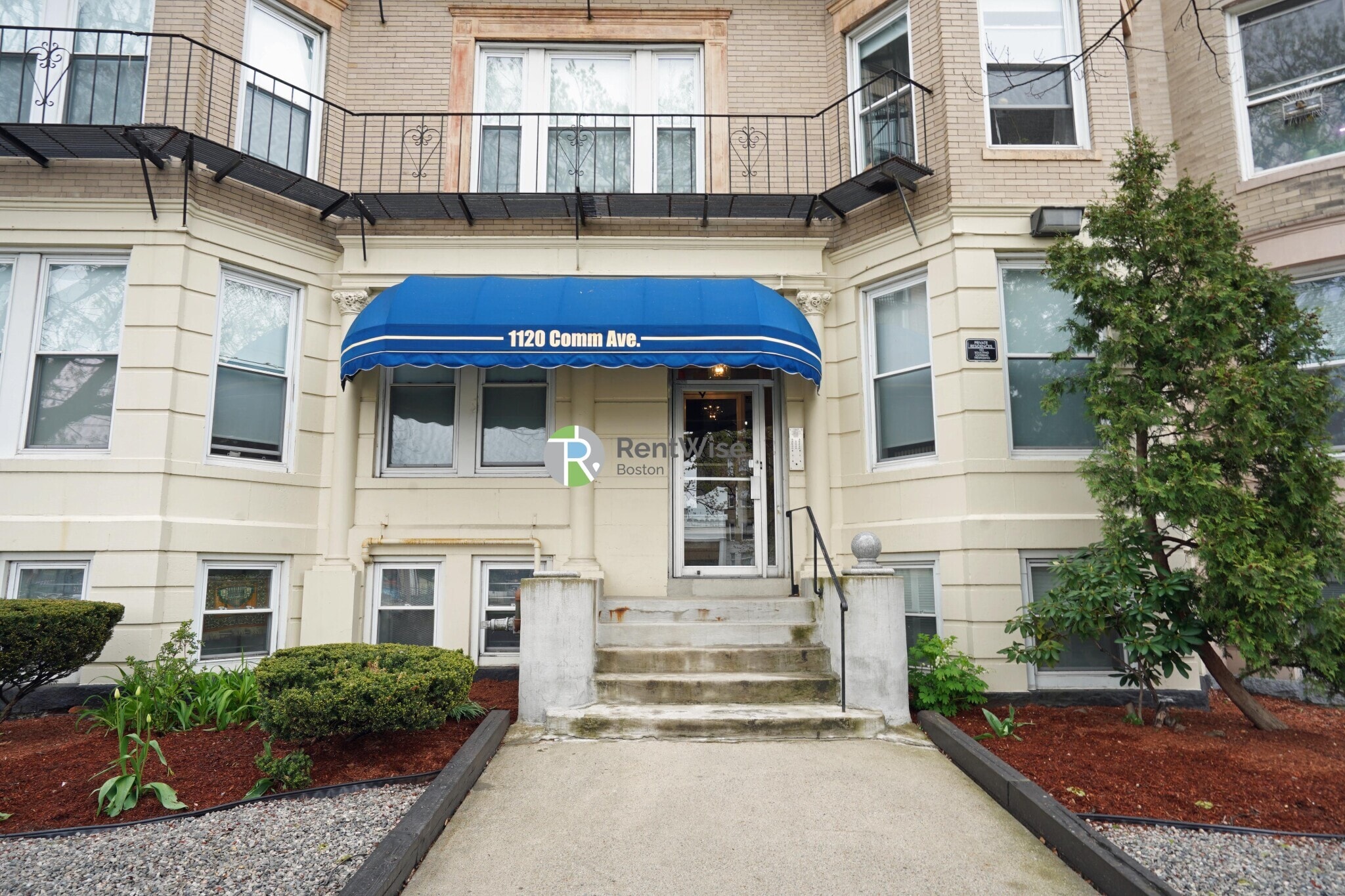 Building Photo - 1120 Commonwealth Ave