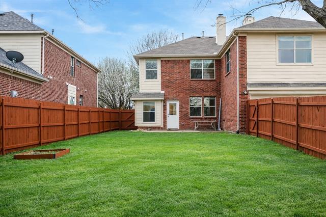 Building Photo - 11668 La Grange Dr