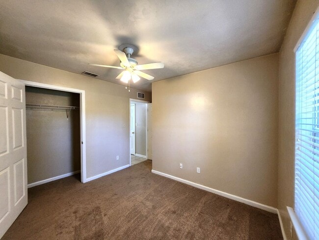 Building Photo - 3 bedroom for rent August 7, 2026 for $1695 per month, walking distance to FSU