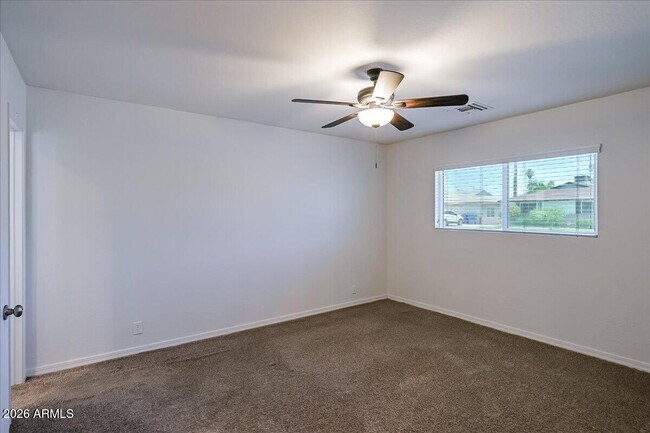 Building Photo - 536 N Cheri Lynn Dr