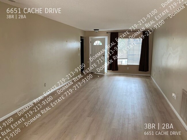 Building Photo - 6651 Cache Dr